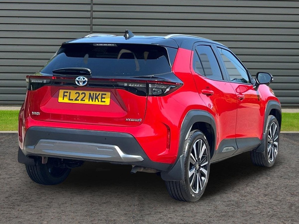 Toyota Yaris Cross 1.5 Vvt-h Premiere Edition Suv Hybrid E Black #3