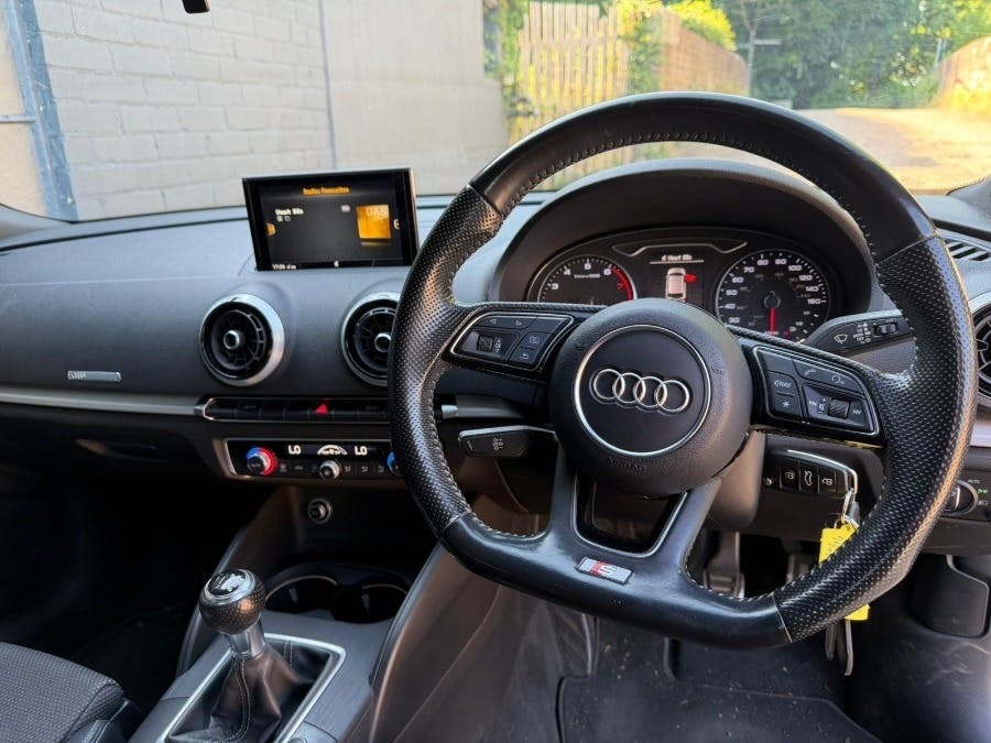 Audi A3 1.4 Tfsi Cod S Line Sportback GV66LVF Black #5