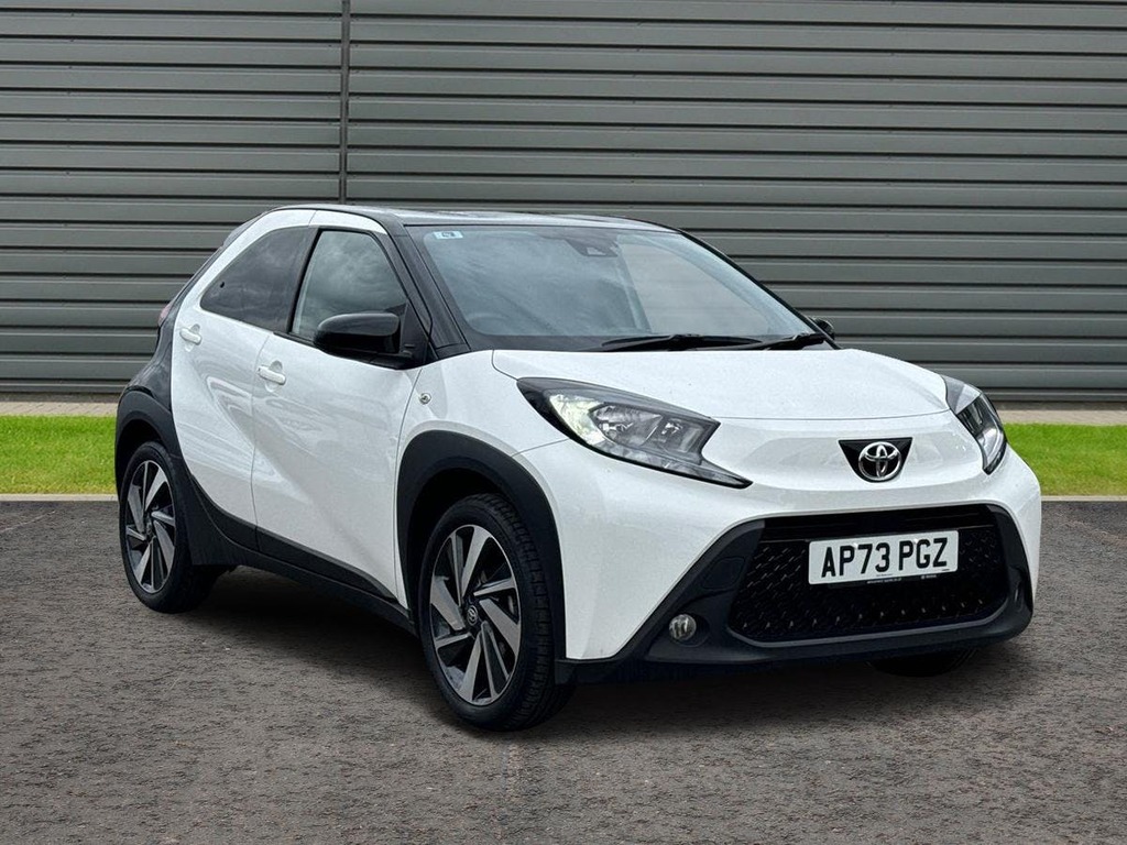 Toyota Aygo X 1.0 Vvt I Edge Hatchback X Shift White