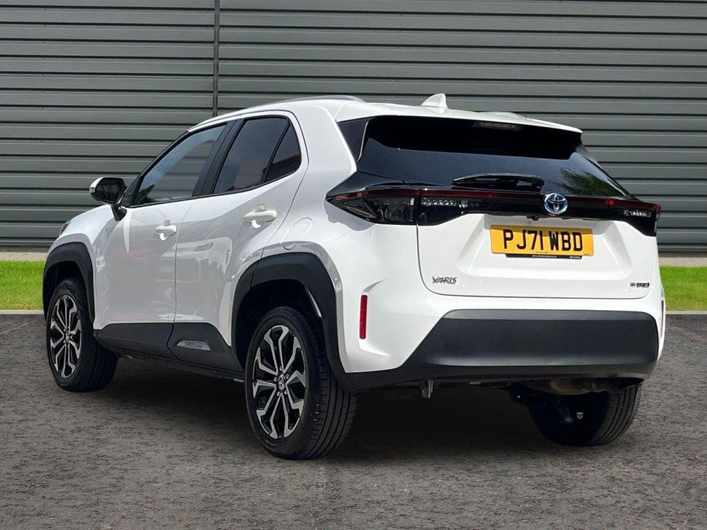 Toyota Yaris Cross 1.5 Vvt-h Design Suv Hybrid E Cvt White #5