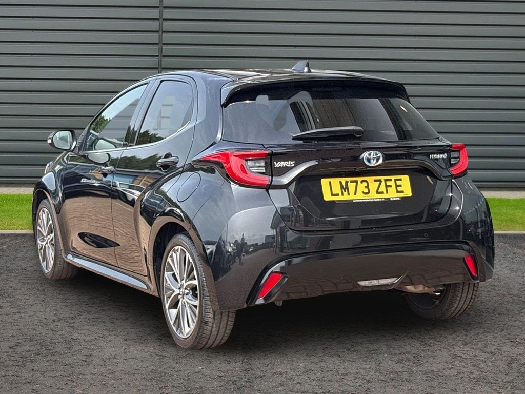 Toyota Yaris 1.5 Vvt-h Excel Hatchback Hybrid E Cvt LM73ZFE Black #5
