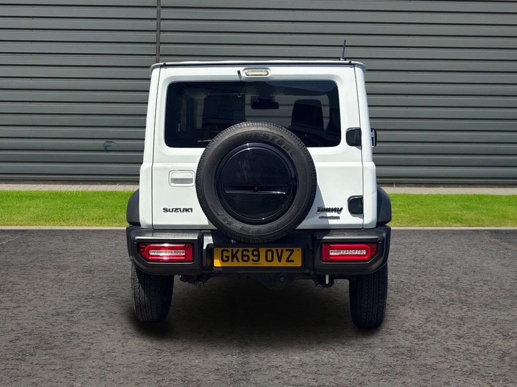 Suzuki Jimny 1.5 Sz5 Suv Allgrip White #4