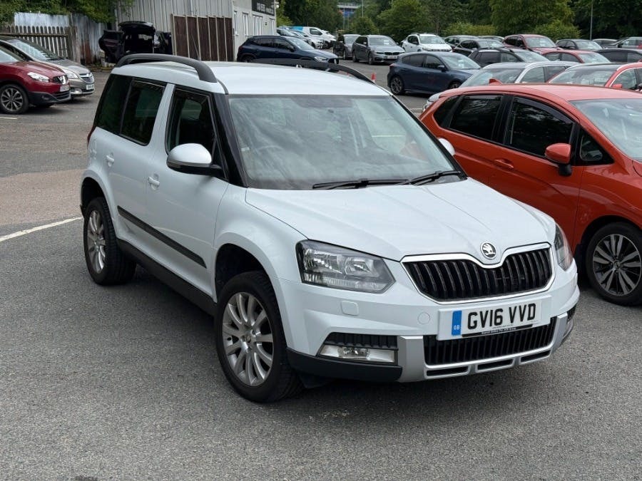 Skoda Yeti 1.2 Tsi Se Outdoor Dsg White