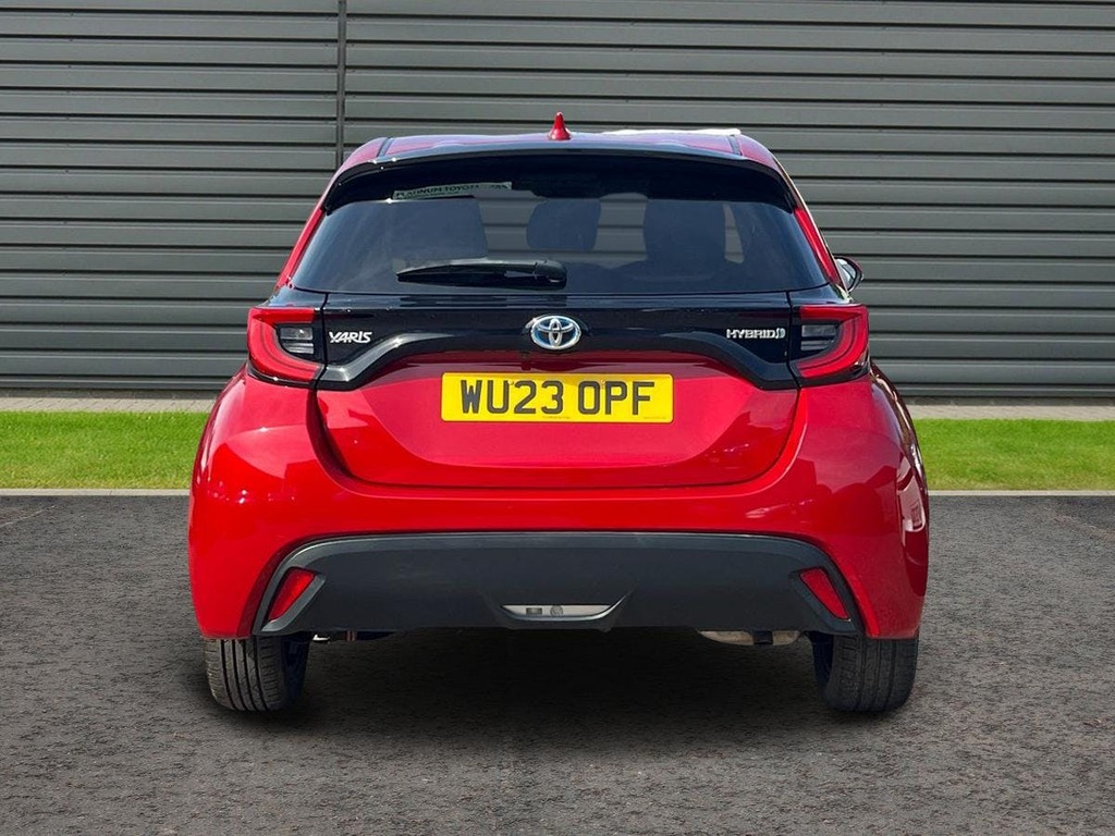 Toyota Yaris 1.5 Vvt-h Design Hatchback Hybrid E Cvt WU23OPF Red #4