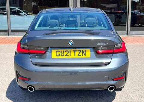 BMW 3 Series Saloon GU21TZN Grey #6
