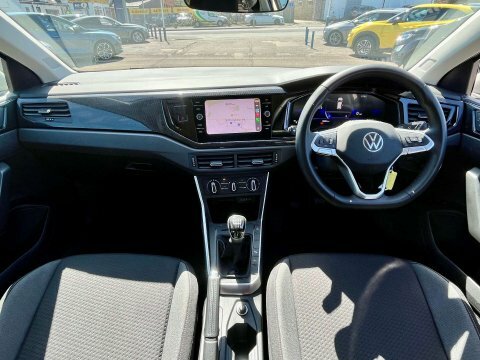 Volkswagen Taigo Suv LP73ZZM Grey #2