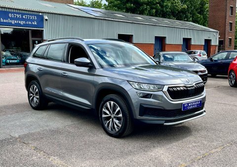 Skoda Kodiaq Suv SV72PWX Grey #4