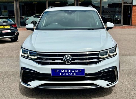 Volkswagen Tiguan Suv ND72USG White #5