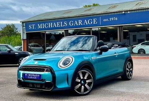 Mini Convertible Convertible Blue