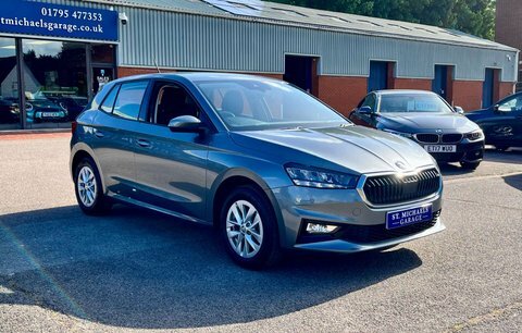 Skoda Fabia Hatchback LY24FJO Grey #4