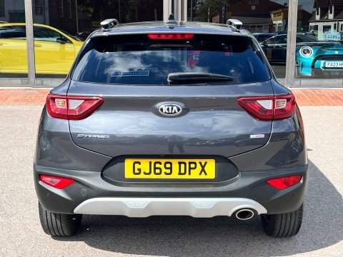 Kia Stonic Suv GJ69DPX Grey #6