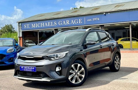 Kia Stonic Suv Grey