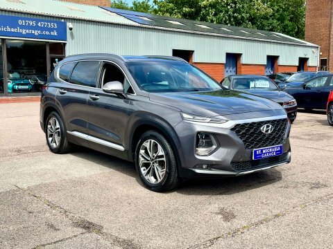 Hyundai Santa Fe Suv GC19JXZ Grey #4