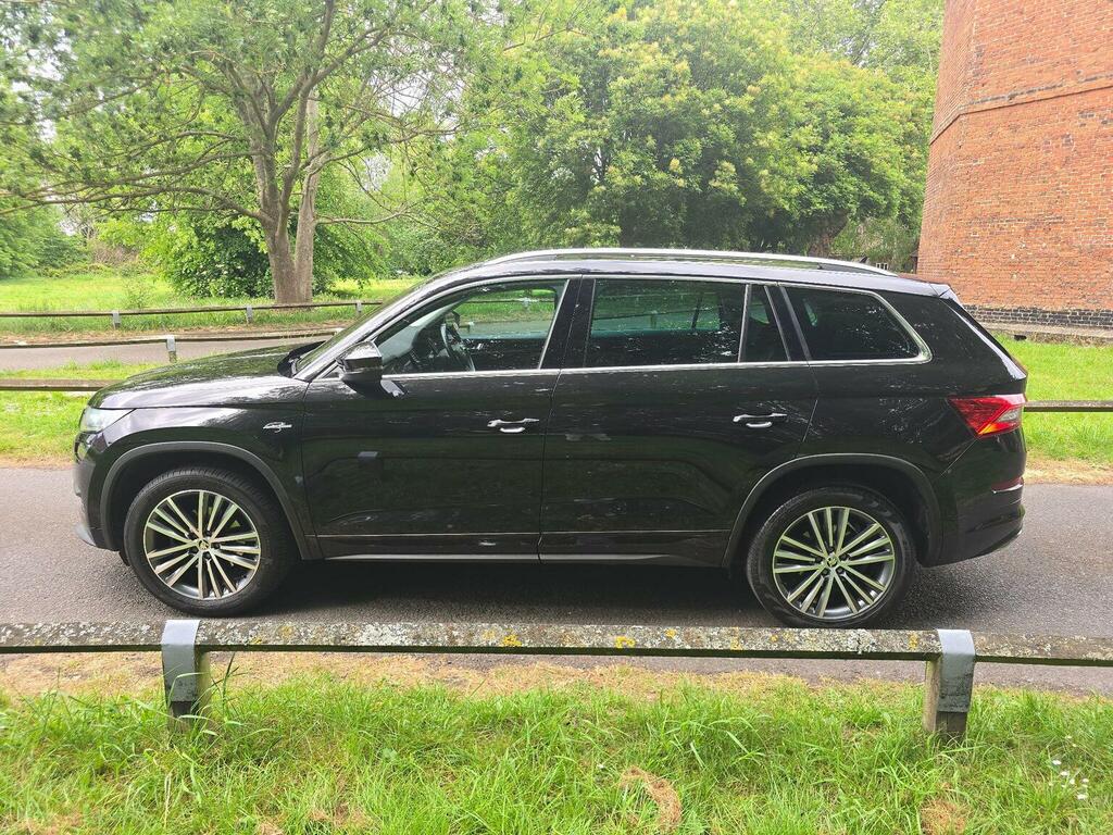 Skoda Kodiaq Suv 1.5 Tsi Act Laurin Klement Dsg 4Wd Euro 6 S LB19BXD Black #4