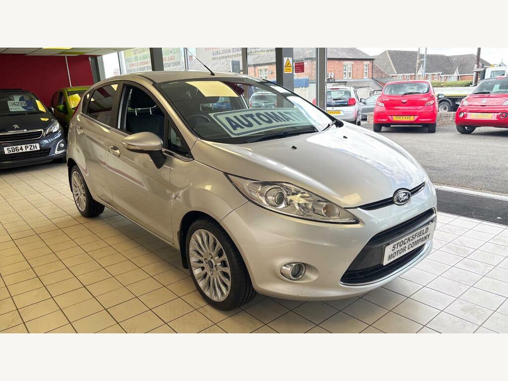 Ford Fiesta 1.4 Titanium Silver