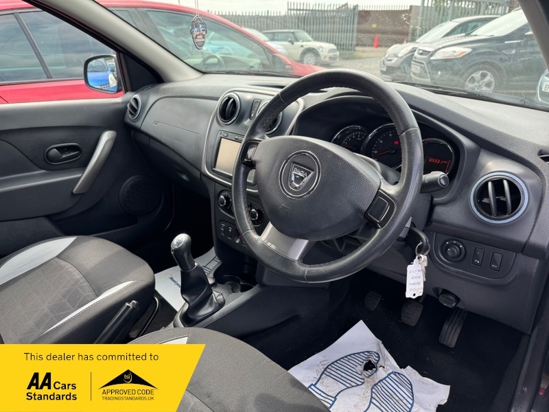 Dacia Sandero Stepway Laureate Tce Black #5