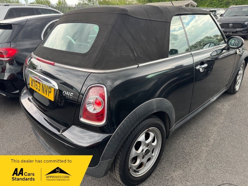 Mini Hatch Convertible WV63NVP Black #3