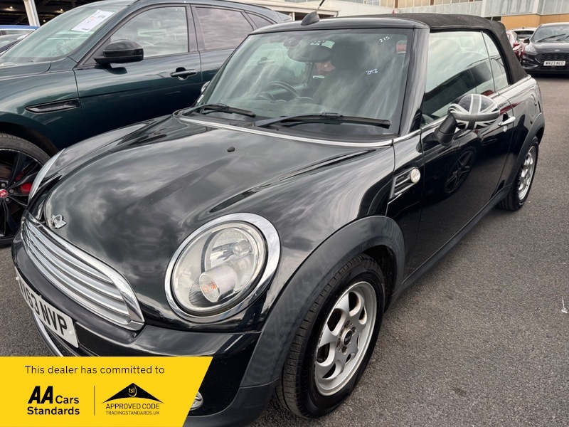 Mini Hatch Convertible Black