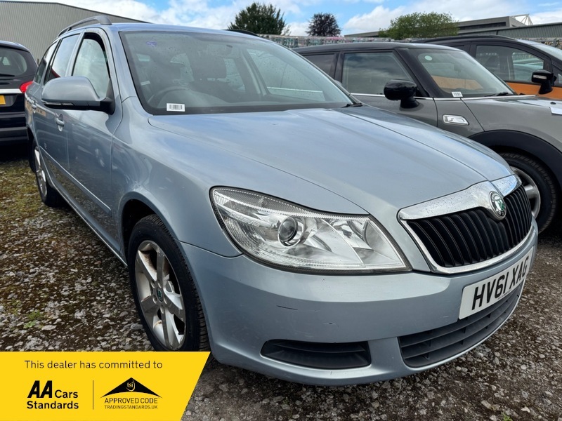 Skoda Octavia Se Plus Tsi Blue #2
