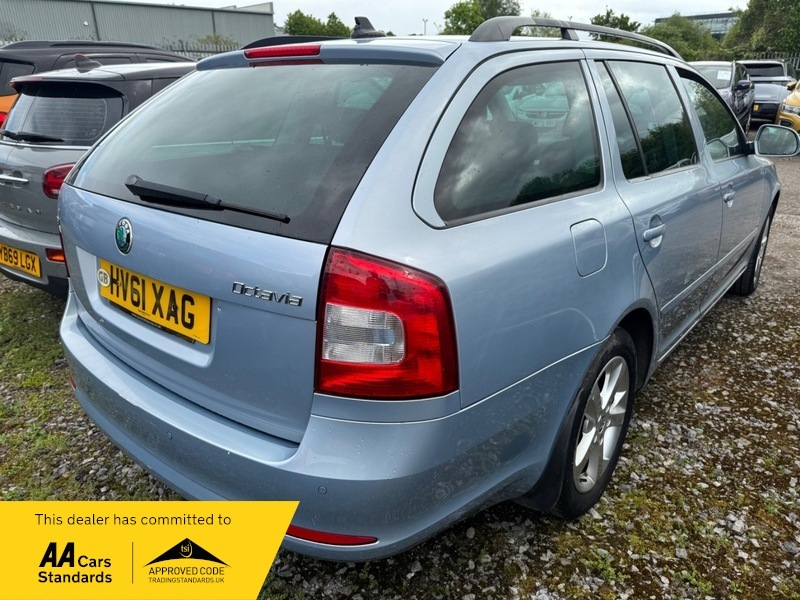 Skoda Octavia Se Plus Tsi Blue #3