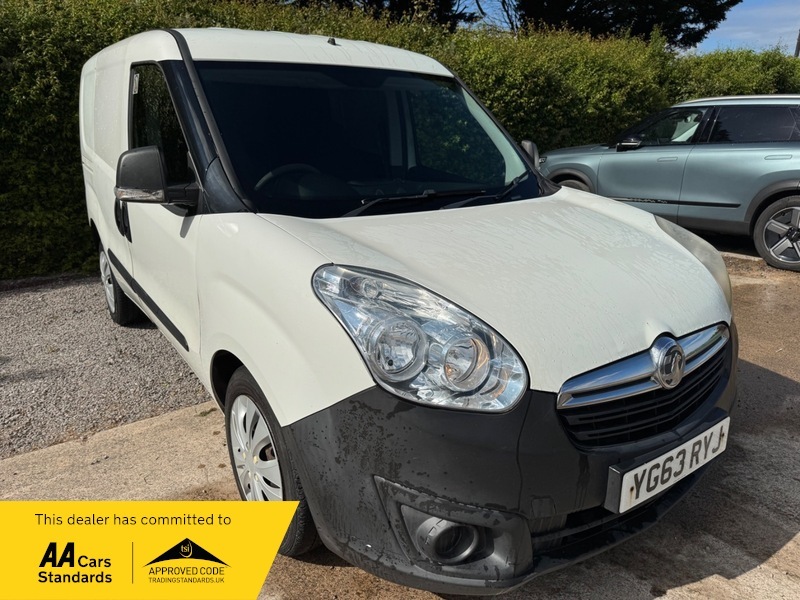 Vauxhall Combo 2300 L1h1 Cdti S White #2