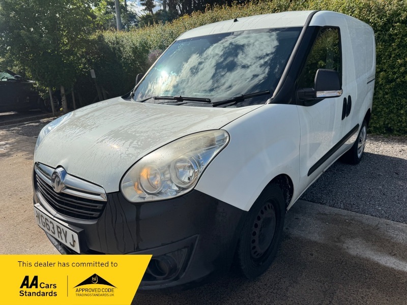 Vauxhall Combo 2300 L1h1 Cdti S White