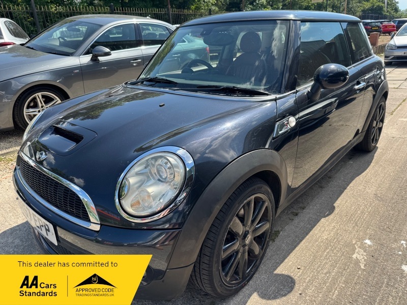 Mini Hatch S Black