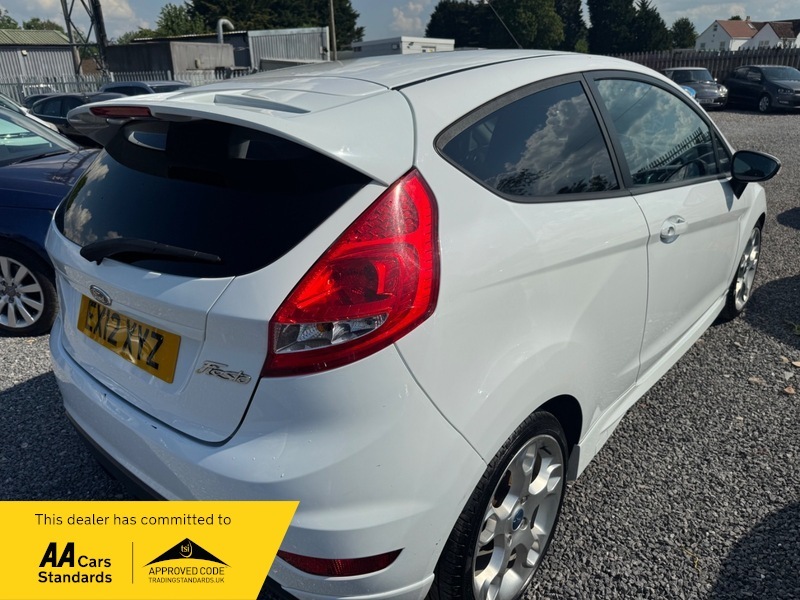 Ford Fiesta Zetec S EX12XYZ White #3