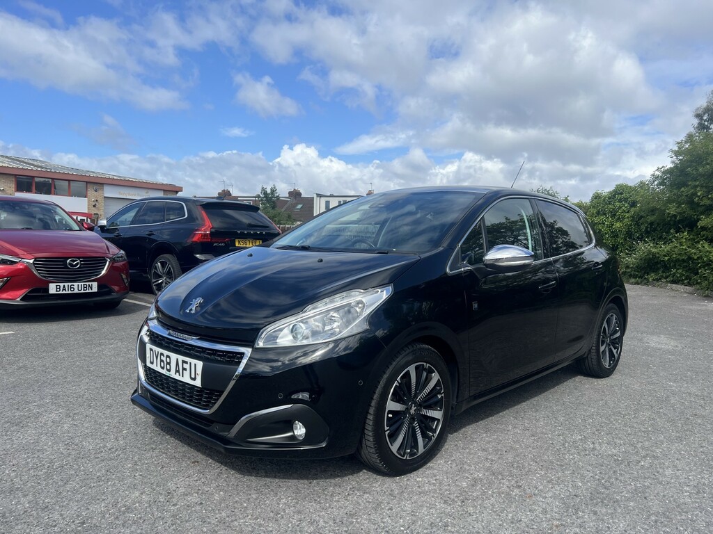 Peugeot 208 1.2 Puretech Tech Edition 201868 DY68AFU Black #5