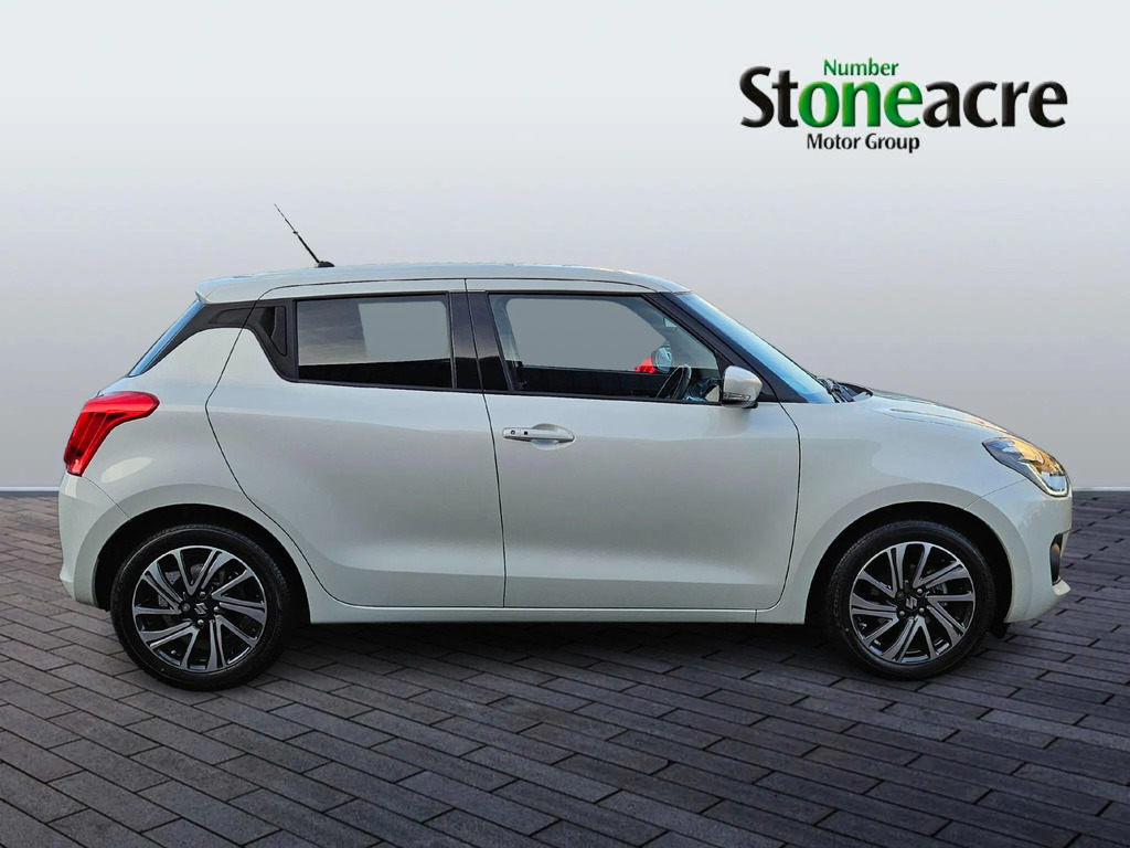 Suzuki Swift 1.2 Dualjet 83 12V Hybrid Sz5 NL73MMX #2
