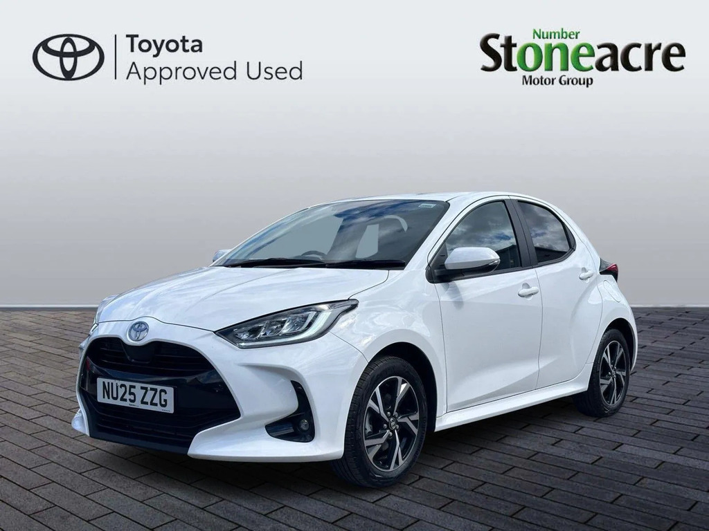 Toyota Yaris 1.5 Hybrid Design NU25ZZG #3