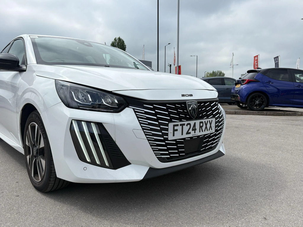 Peugeot 208 1.2 Puretech Allure Euro 6 Ss FT24RXX  #5
