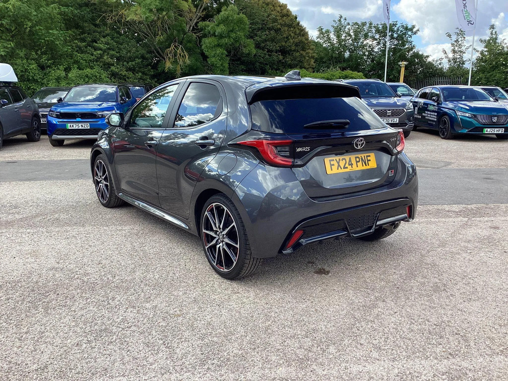 Toyota Yaris 1.5 Vvt-h Gr Sport E-cvt Euro 6 Ss FX24PNF #4