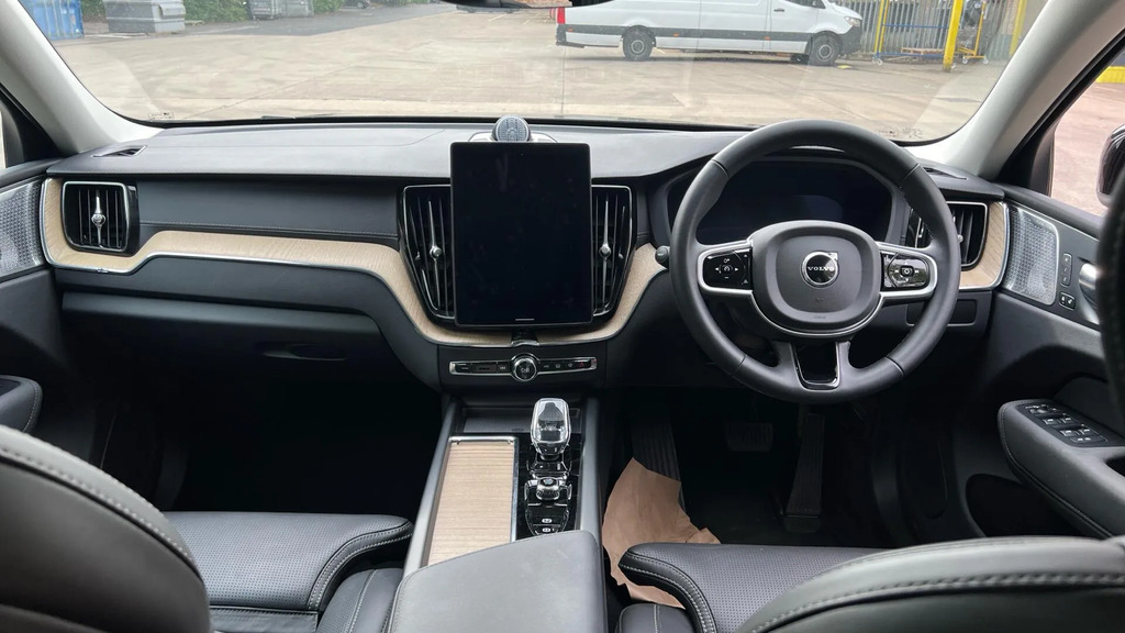 Volvo XC60 2.0 B5 Mhev Ultra Bright Awd Euro 6 Ss RJ25BNN  #5