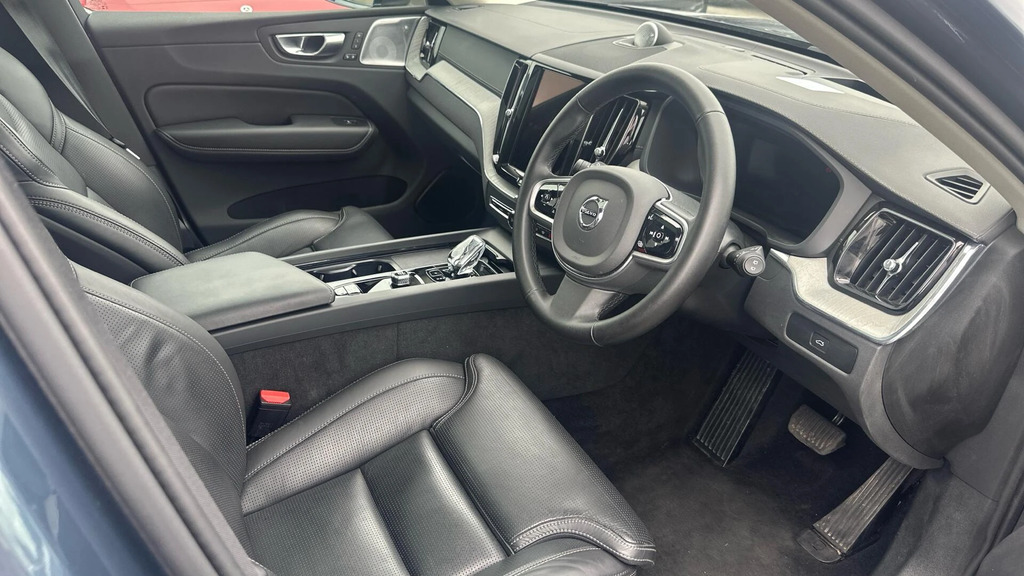 Volvo XC60 2.0 B5 Mhev Ultra Bright Awd Euro 6 Ss RE25ZRC  #4