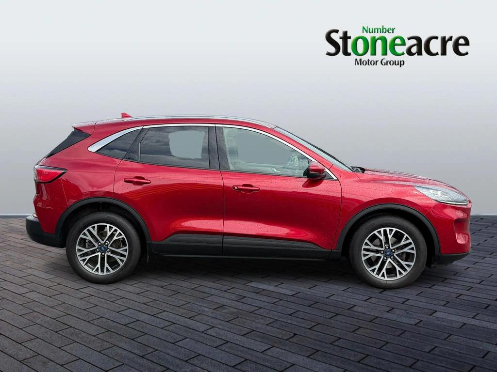 Ford Kuga 1.5 Ecoboost 150 Titanium Edition WO72LHT #2