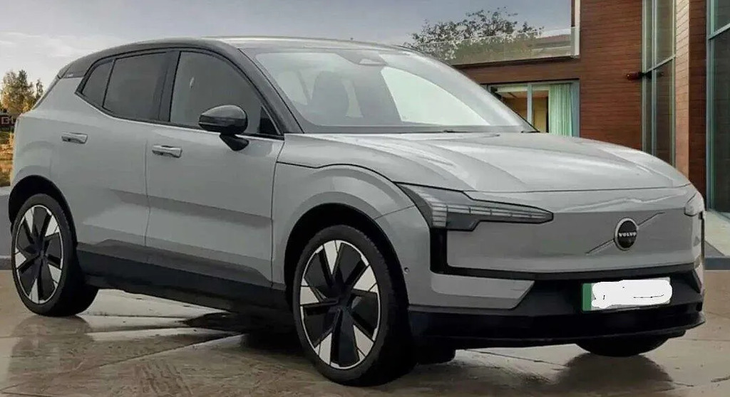 Volvo EX30 315Kw Twin Motor Performance Ultra 69Kwh