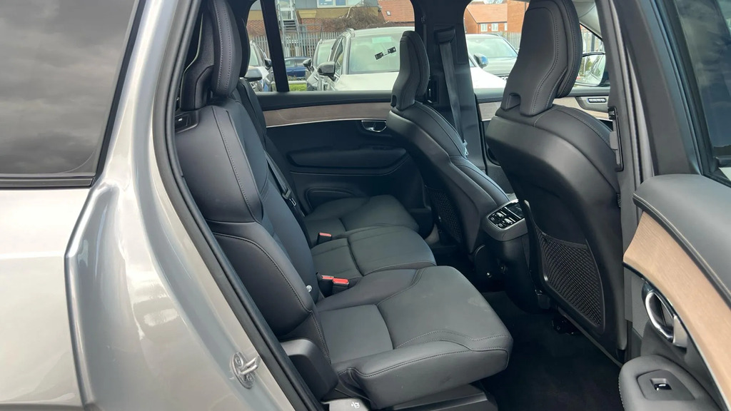 Volvo XC90 2.0 B5 Mhev Plus 4Wd Euro 6 Ss LG25YGM #6