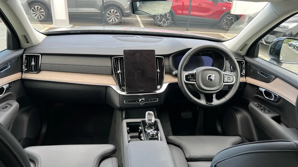 Volvo XC90 2.0 B5 Mhev Plus 4Wd Euro 6 Ss LG25YGM #5