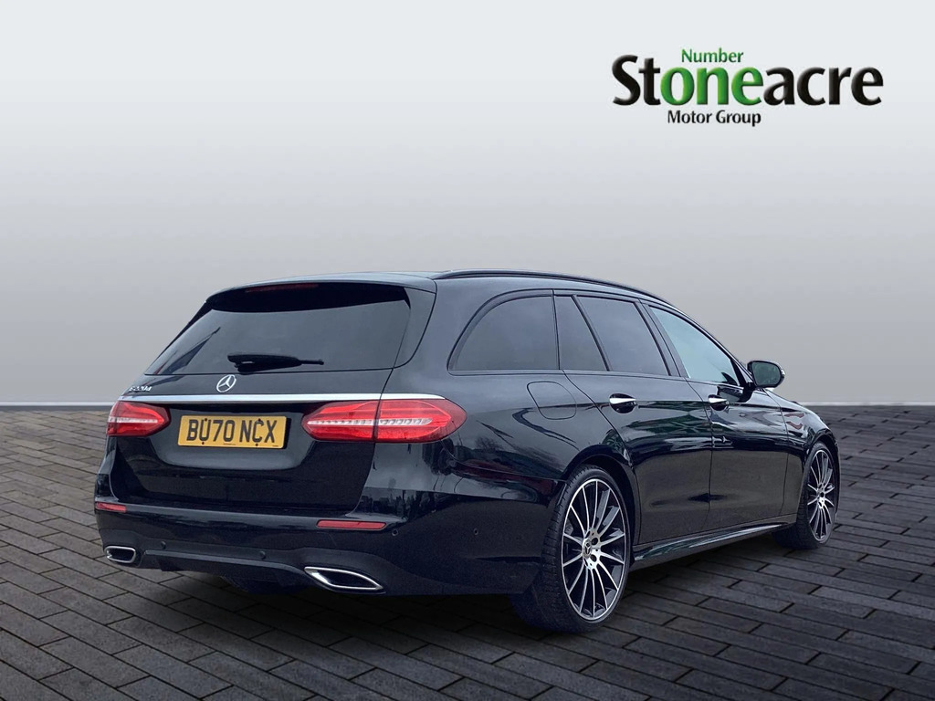 Mercedes-Benz E Class 2.0 E220d Amg Line Night Edition Premium Plus G- BU70NCX #3
