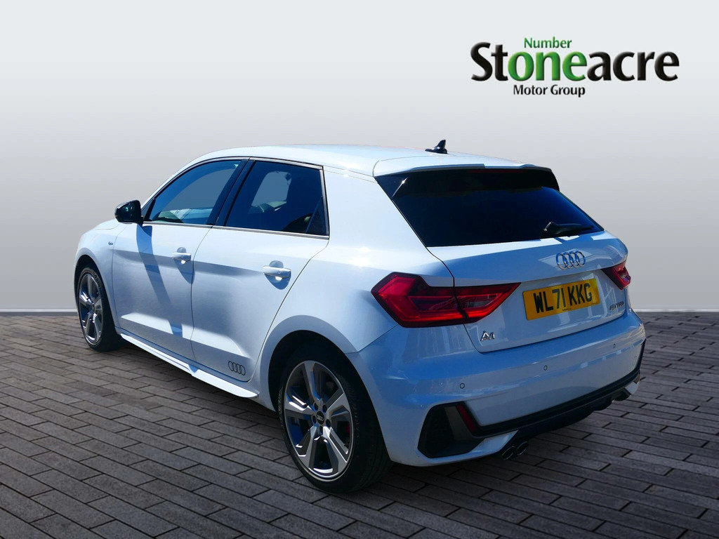 Audi A1 2.0 Tfsi 40 S Line Competition Sportback S Tronic #4