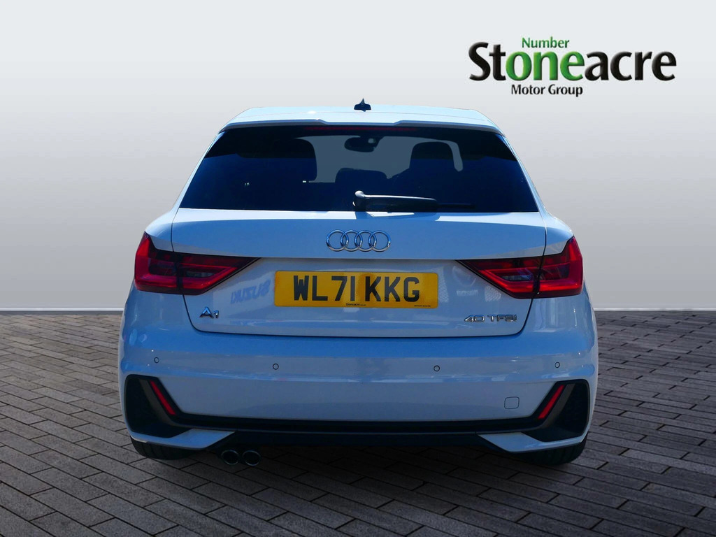 Audi A1 2.0 Tfsi 40 S Line Competition Sportback S Tronic #6