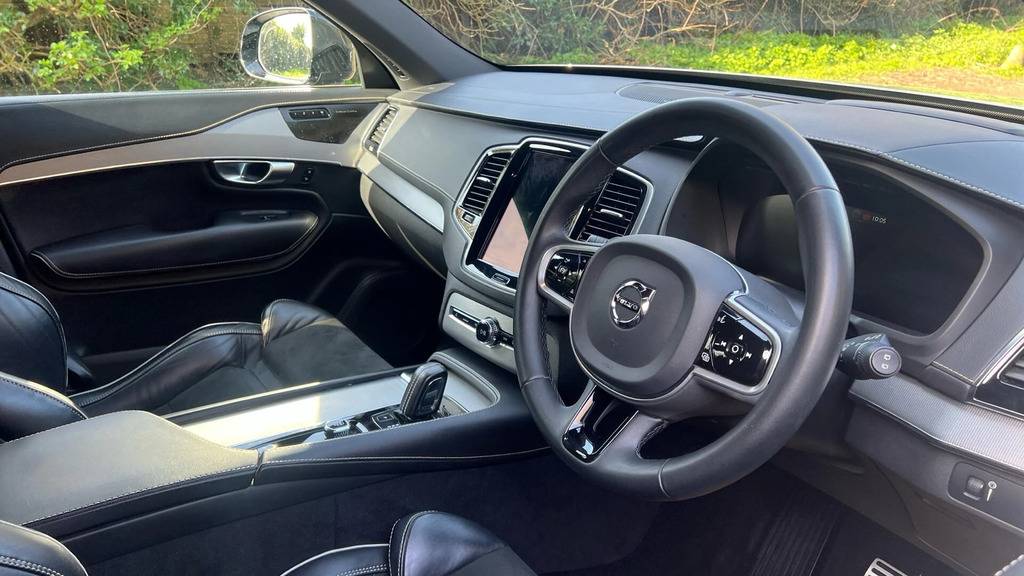 Volvo XC90 2.0 B5d 235 R Design Pro YJ22ZMZ #4