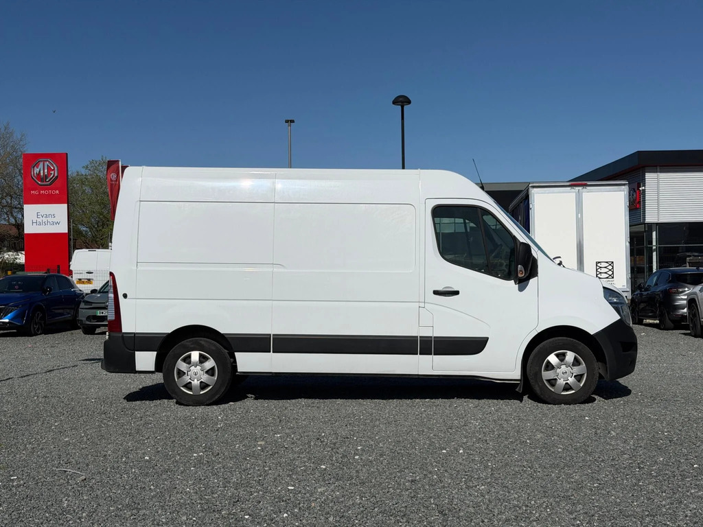 Nissan InterStar 2.3 Dci 35 Tekna Fwd L2 H2 Euro 6 #2