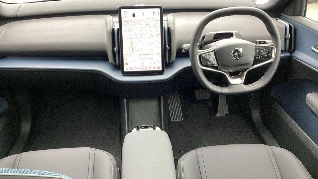 Volvo EX30 Twin Performance 69Kwh Plus Awd ND26LHU  #4