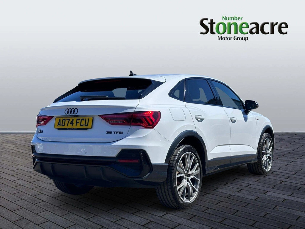 Audi Q3 1.5 Tfsi Cod 35 Black Edition Sportback S Tronic E AO74FCU #2
