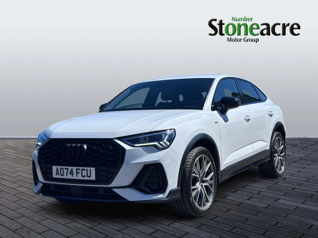 Audi Q3 1.5 Tfsi Cod 35 Black Edition Sportback S Tronic E AO74FCU #3