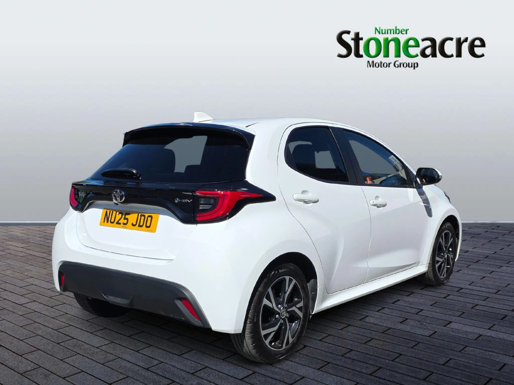 Toyota Yaris 1.5 Hybrid Design NU25JDO  #3
