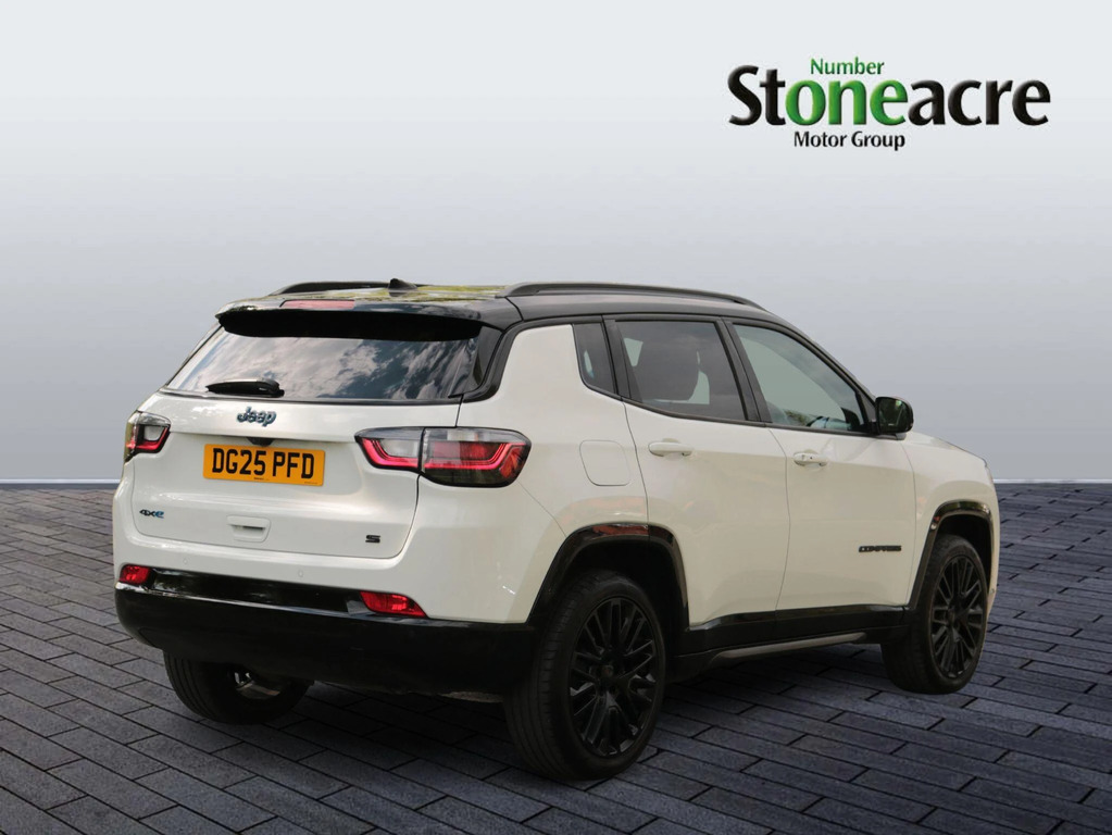 Jeep Compass 1.3 T4 Gse 4Xe Phev S Model DG25PFD #3