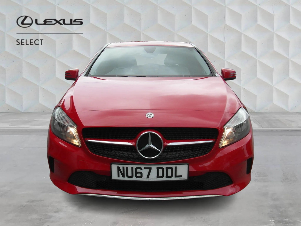 Mercedes-Benz A Class 1.6 A180 Se Executive 7G-dct Euro 6 Ss NU67DDL  #2